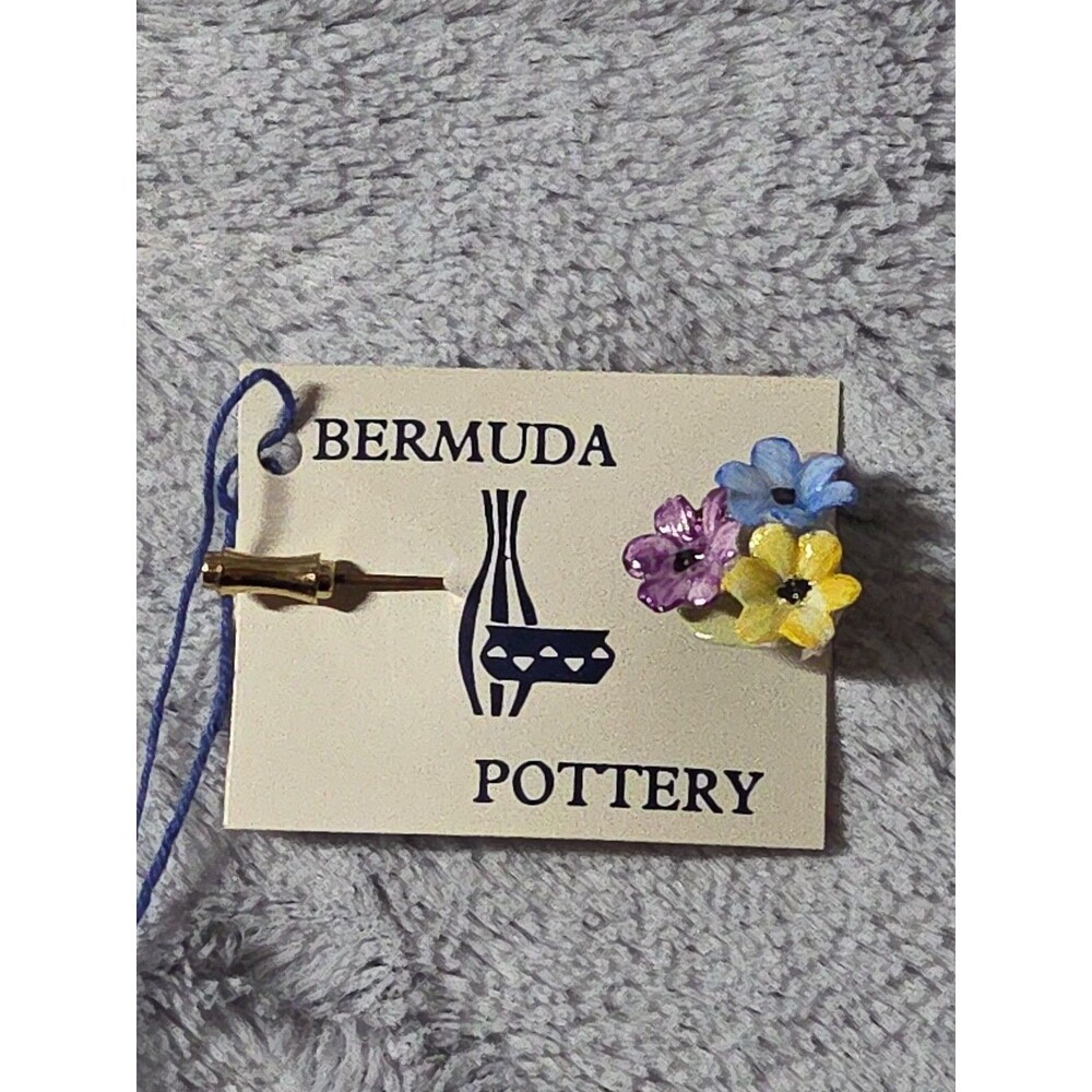 Vintage Bermuda Pottery Flowers Stick Pin Ceramic Floral Brooch